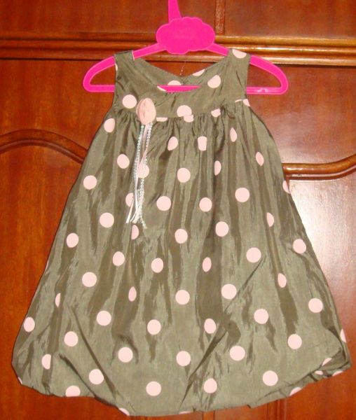 Vestido marrom e rosa